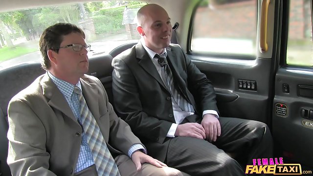 šķembas riga meitenes patīk kniebties