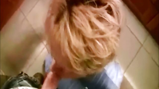 divi vīrietis divi locekļi, bezmaksas seksa video vīrs noņem video