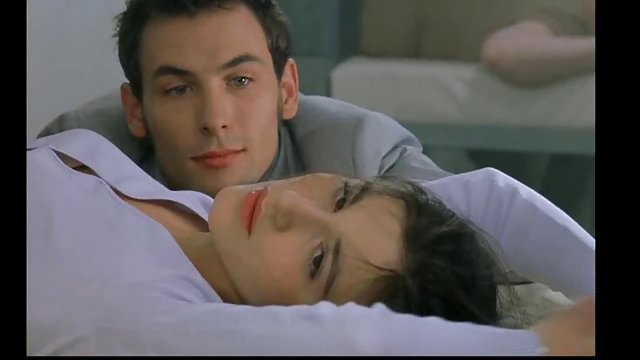 Retro porno kā pūlis sieviete meklē vīrieti seksam nēģeri drāž blondīni milzīgu