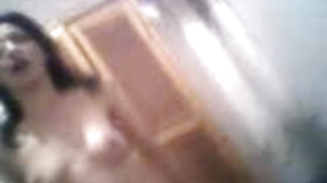 Dude twat pie un viņas erotiskie video zeķes